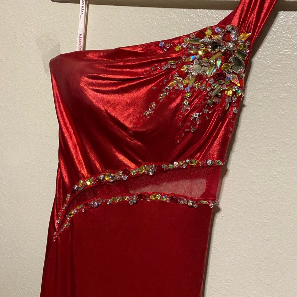 Kiss Kiss Red One Shoulder Formal Gown Beaded Sequin Train Size 10 - Picture 5 of 12